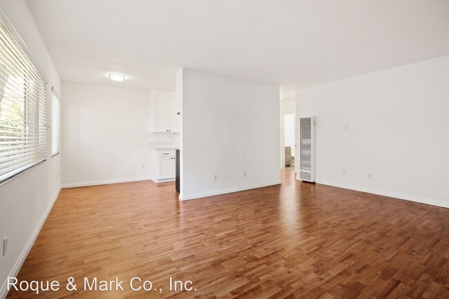 Building Photo - 1 br, 1 bath Apartment - 1449 Princeton St...