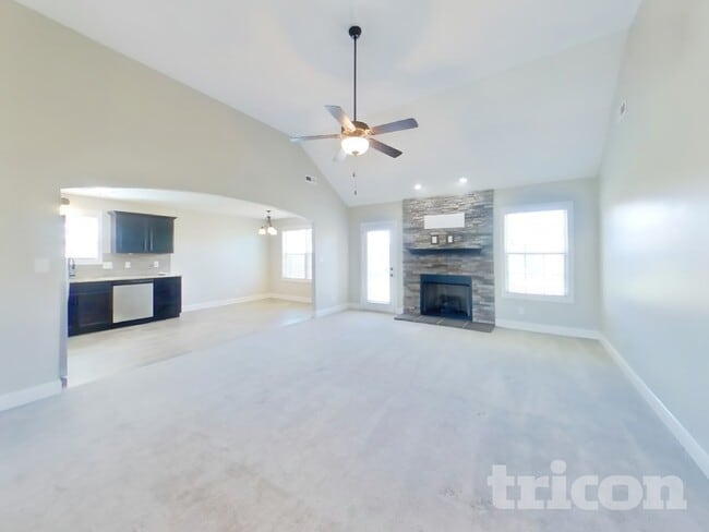 Building Photo - 1041 Charles Thomas Dr