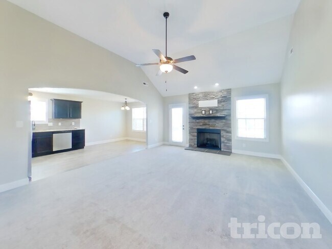 Foto del edificio - 1041 Charles Thomas Dr