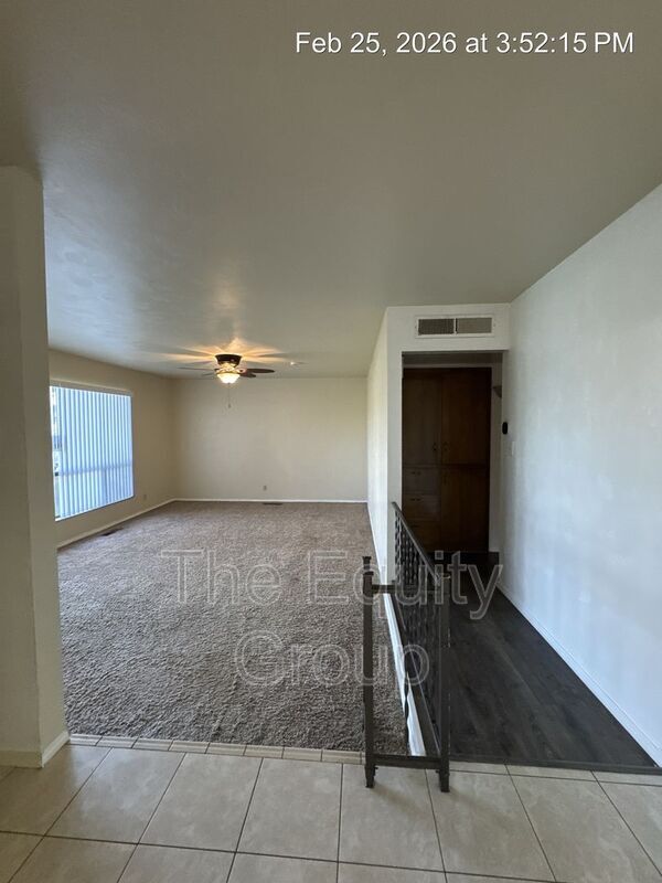 Foto del edificio - 3504 W Cutler Ave