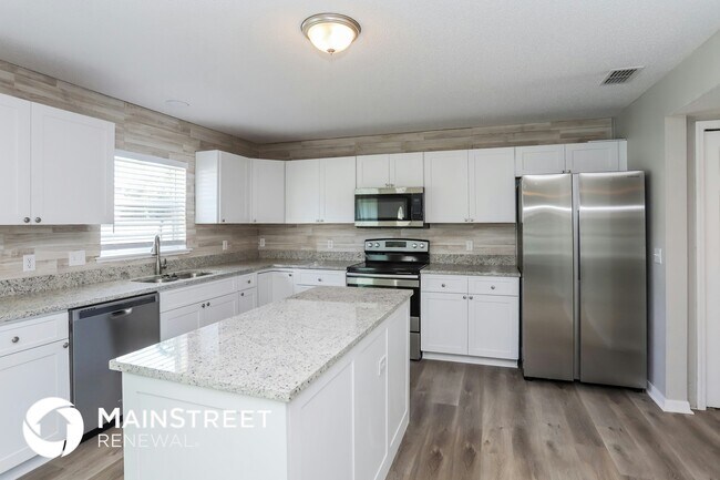 Foto del edificio - 8097 Settlers Creek Cir