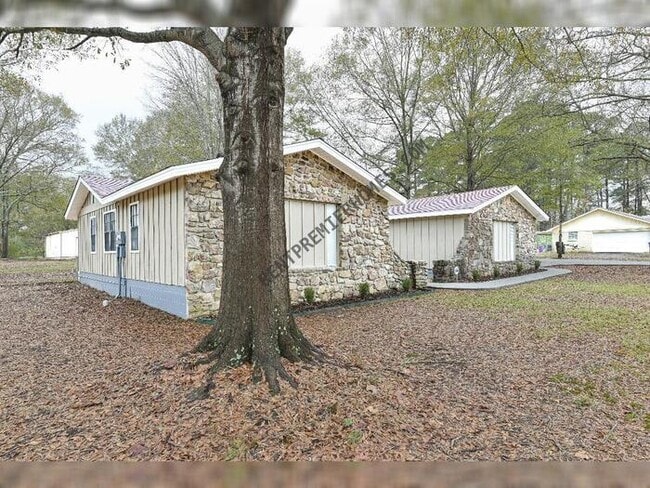 Building Photo - 7315 Russwood Ln E