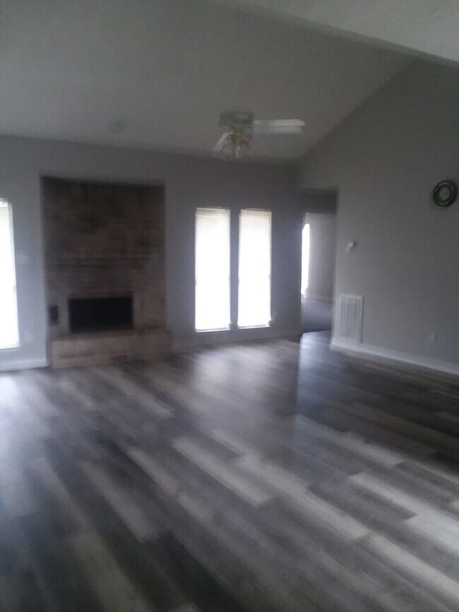 Photo - 1558 Quail Trace Dr House