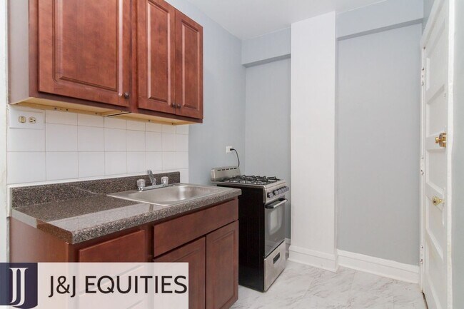 Foto del edificio - 4600 N Beacon St
