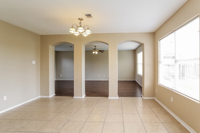 Building Photo - 3914 Ridge Canyon Rd