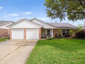 Building Photo - 5014 Mary Lou Dr