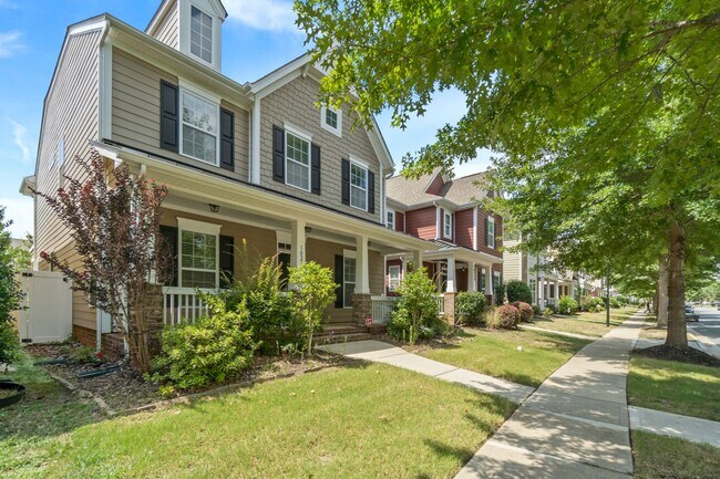 Foto del edificio - Stunning rental home in beautiful Ardrey Crest