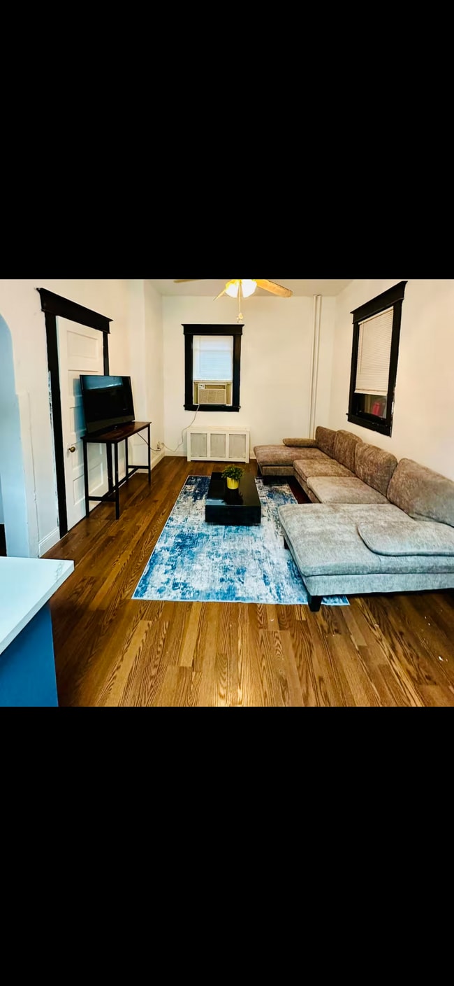 Foto del edificio - 281 Mercer St