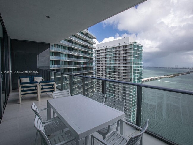 Photo - 480 NE 31st St Apartment