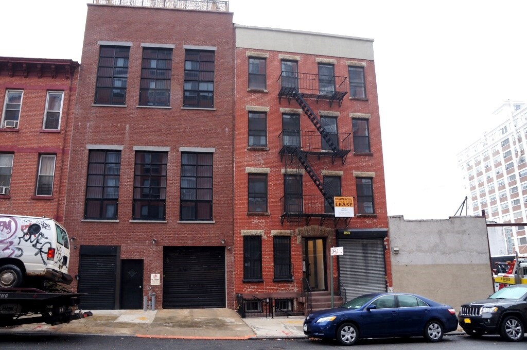 Building Photo - 10 Clermont Ave