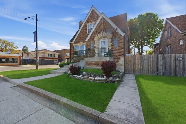 Foto del edificio - 7058 S Fairfield Ave