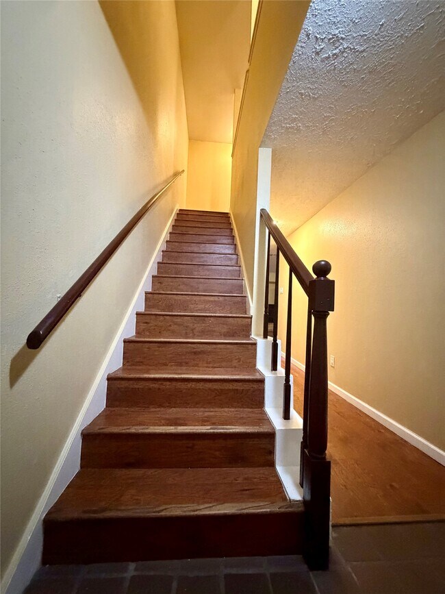 Foto del edificio - 5800 Lumberdale Rd