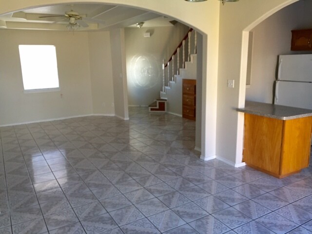 Building Photo - 2801 Charleston Ln