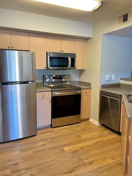 Foto del edificio - 3690 NW Mediterranean Ln