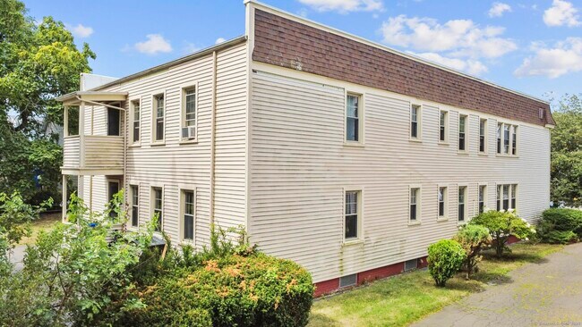 Foto del edificio - 81 Plymouth St