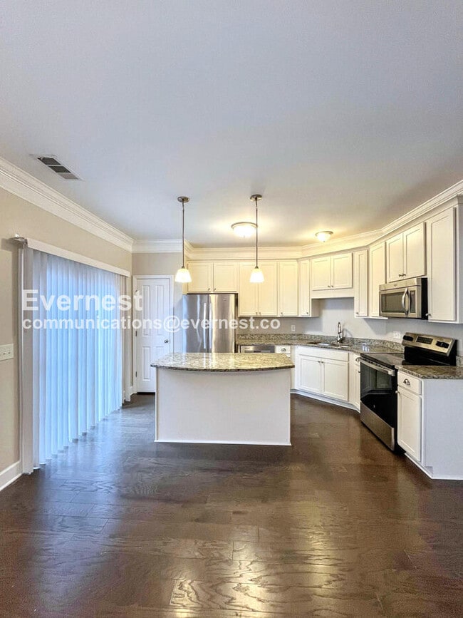 Building Photo - 5549 Prada Dr