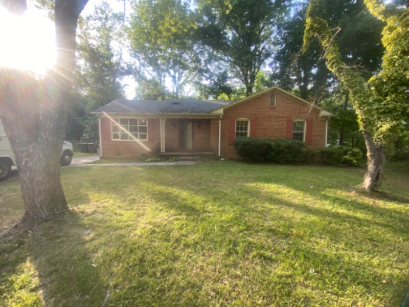 Primary Photo - 3210 Delmonte Dr