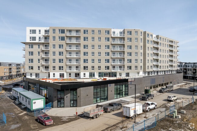 Building Photo - Kalm