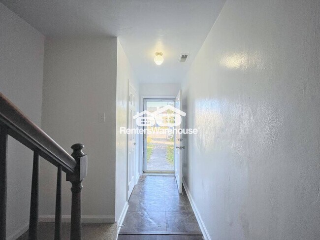 Foto del edificio - 1640 Fairfax Dr