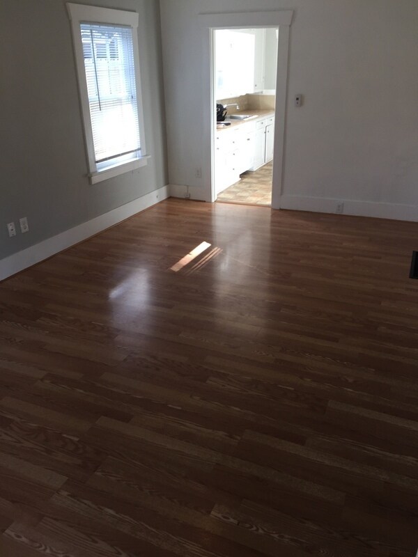 Foto del edificio - 5619 NE 26th Ave