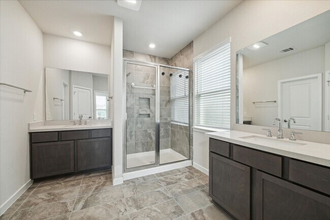 Foto del edificio - 9219 Edgeberry Dr