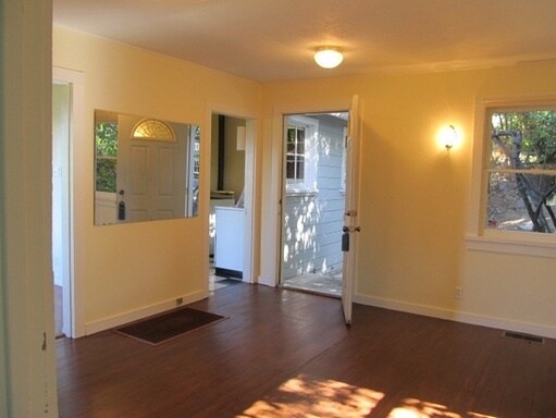 Building Photo - 17351 Hillcrest Ave
