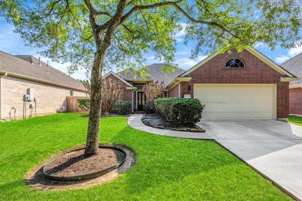 Foto principal - 1210 Foxland Chase St
