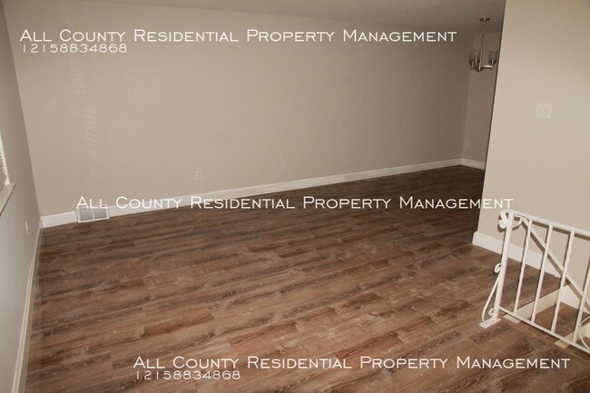 Building Photo - 7963 Algon Ave