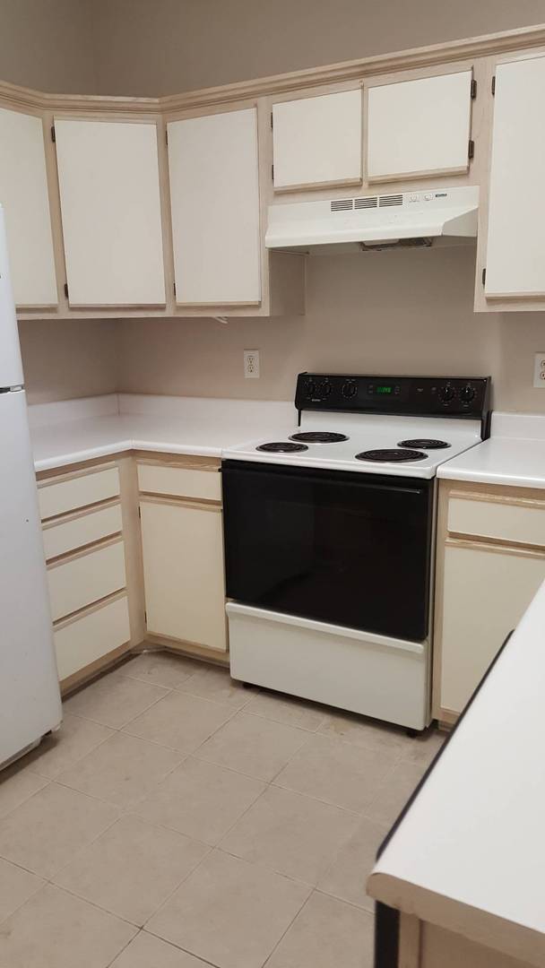 Foto del edificio - 2 Bedroom 1st Floor Condo in River Oaks