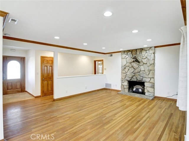 Foto del edificio - 28733 Enrose Ave