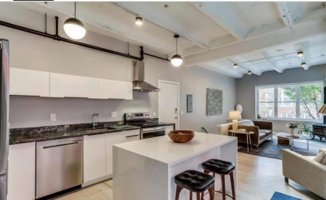 Foto del edificio - 2526 17th St NW