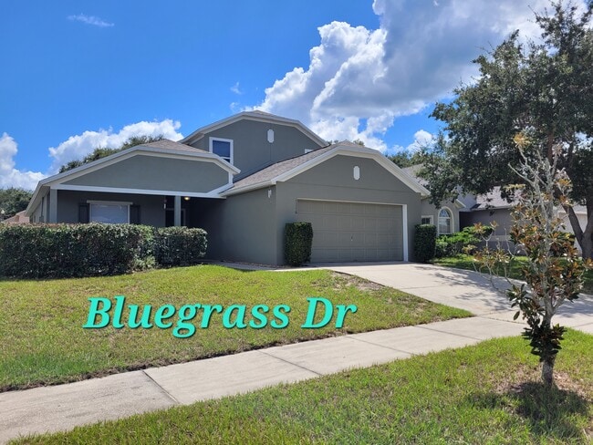 Building Photo - 1116 Bluegrass Dr