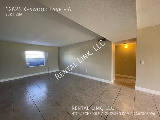 Foto del edificio - 12624 Kenwood Ln