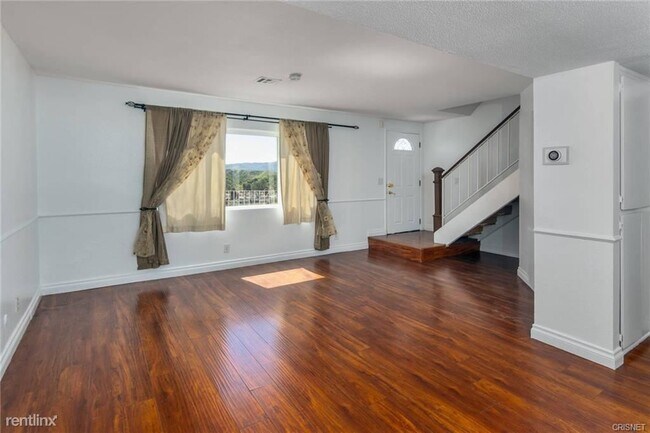 Foto del edificio - 3 br, 2.5 bath Condo - 22506 Paseo Terraza