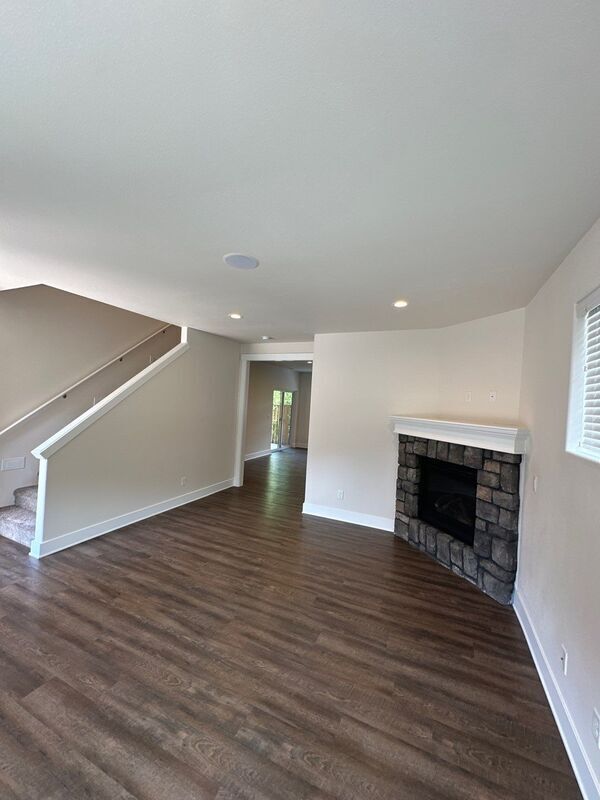 Building Photo - 5319 SW Touchstone Pl