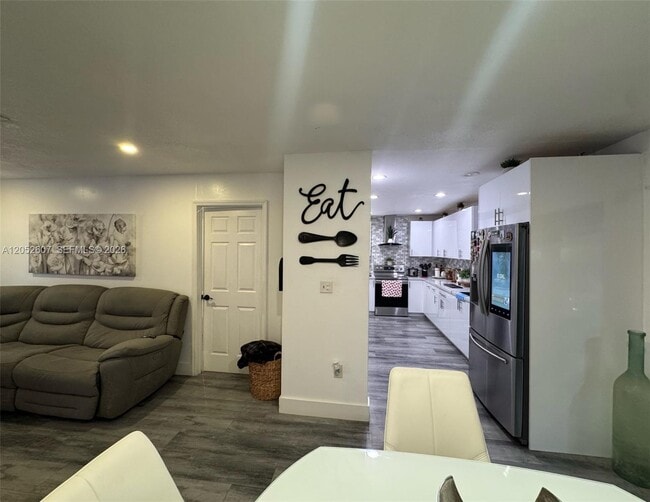 Building Photo - 10660 SW 164th St