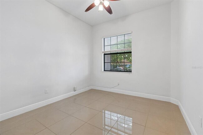 Foto del edificio - 2311 W Aileen St