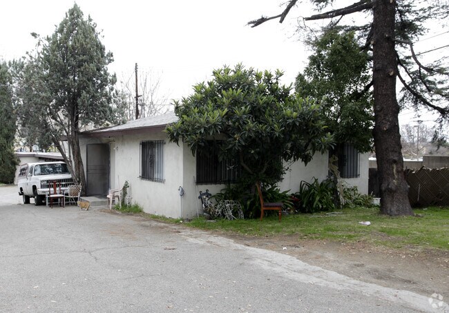Foto del edificio - 117 W Norwood Pl