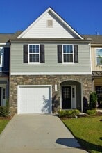 Building Photo - 135 Polaris Ave