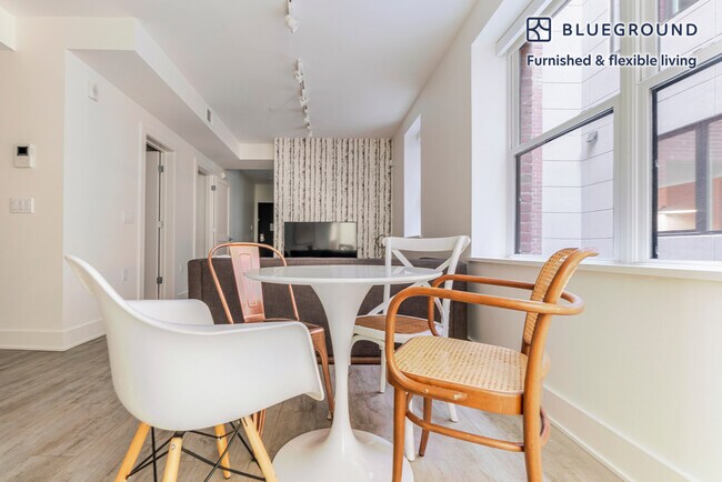 Foto del edificio - 816 Potomac Ave SE