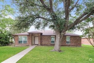 Building Photo - 621 Hanover Dr