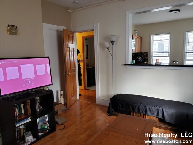 Building Photo - 54 Beacon