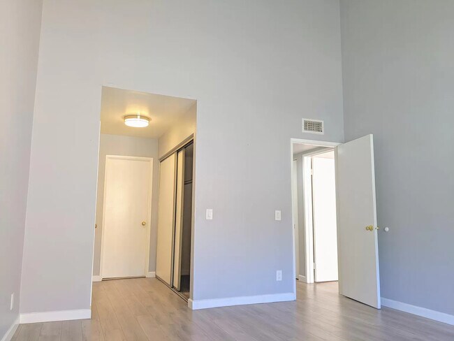 Master Bedroom - 9356 Mesa Verde Dr