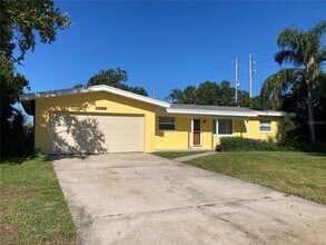 Building Photo - 1194 Porter Dr
