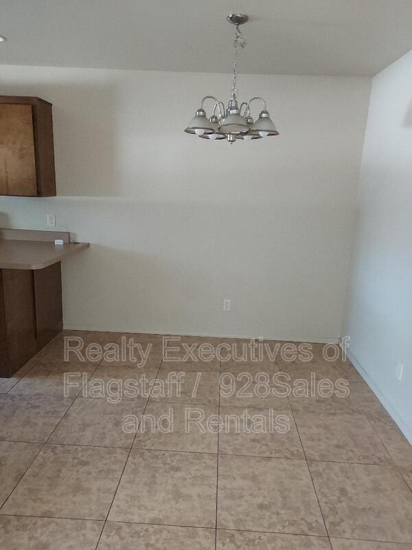 Foto del edificio - 2078 N Center St