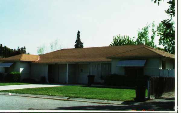 Building Photo - 1522 Willow Brae Ave