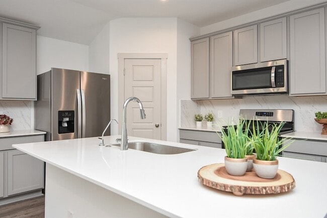 Photo - 7827 Sleek Flock Ln House