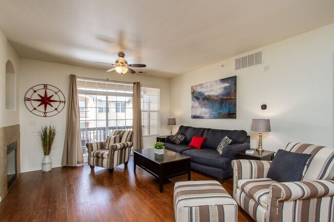 Building Photo - Stylish & Convenient Furnished Condo for Rent
