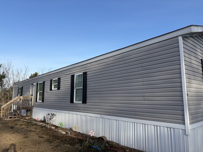Building Photo - 134 Ronald Blvd