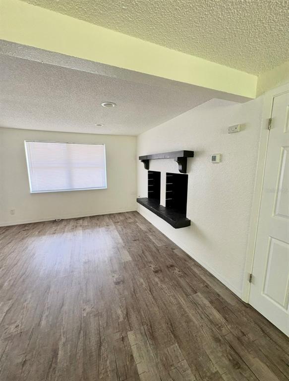 Building Photo - 3319 Clydesdale Dr